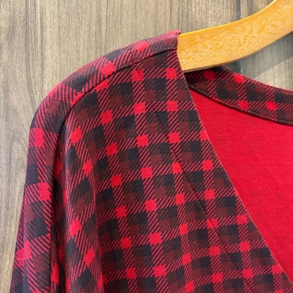J Jill 3X Top Luxe Supima Everyday Tunic V-Neck Red Black Plaid - Picture 3 of 9